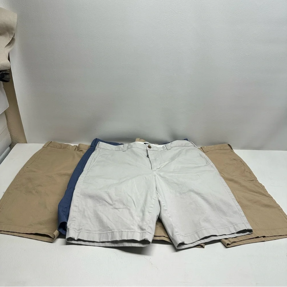 ✨bundle ✨J. Crew Men's lot of four Shorts 11”inseam size 35